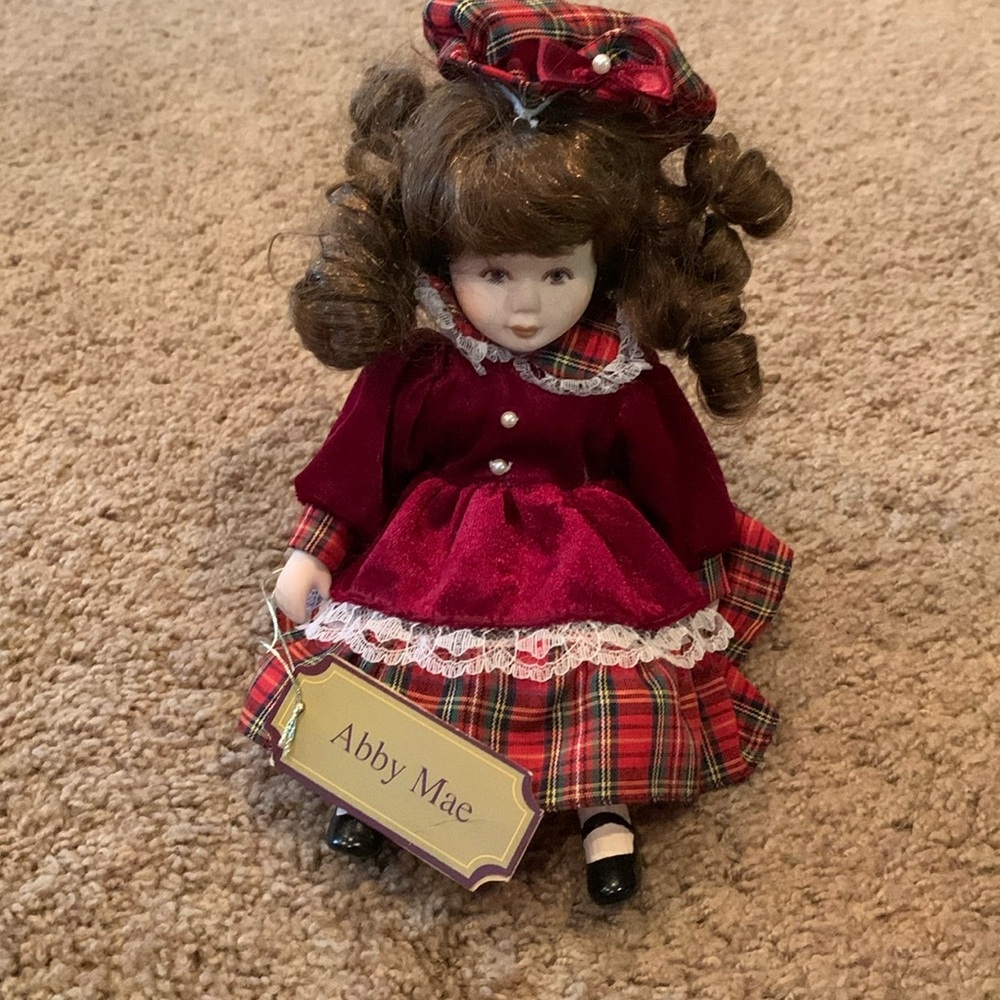 NWT Abby Mae porcelain doll